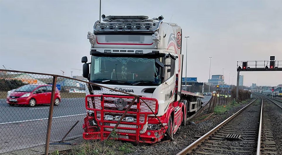 Investigation Underway Following HGV Incursion Onto Rail Line