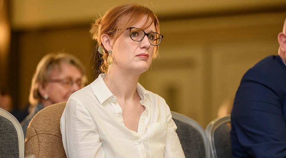 Education Minister And Dept Must Face Scrutiny